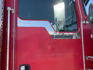 Used 2005 Kenworth T800 Door (Stock #12224-5)) Part Image