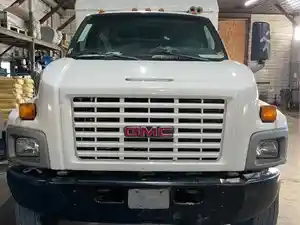 Used 2006 GMC C7500 Hood (Stock #09225-1)) Part Image