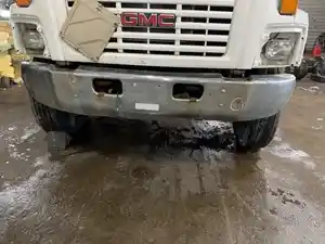Used 2006 GMC C8500 Bumper (Stock #15423-2)) Part Image