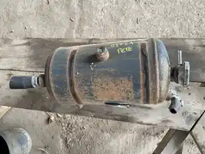 Used 2006 Peterbilt 357 Coolant Reservoir (Stock #02724-22)) Part Image