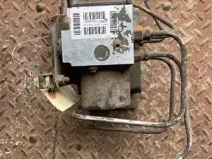 Used 2007 Ford ABS Modulator Valve (Stock #21113533)) Part Image