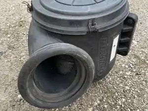 Used 2007 Freightliner COLUMBIA Air Cleaner (Stock #03025-11)) Part Image