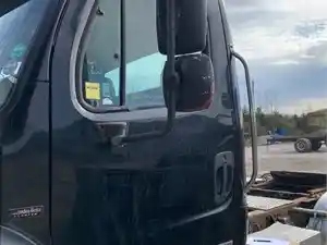 Used 2007 Freightliner M-2 Door (Stock #11823-3)) Part Image