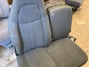 Used 2007 GMC C7500 Seat (Stock #08124-3)) Part Image