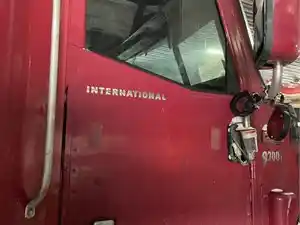 Used 2007 International 9200I Door (Stock #00126-6)) Part Image
