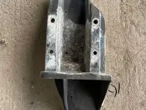 Used 2007 International 9400I Cab Mount (Stock #10924-3)) Part Image