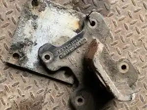 Used 2007 Kenworth T600 Engine Mount (Stock #21115904)) Part Image