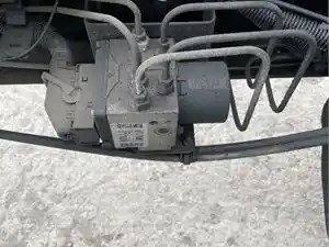 Used 2008 ABS Modulator Valve (Stock #01725-15)) Part Image