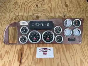 Used 2008 Peterbilt 387 Instrument Cluster (Stock #09318-11)) Part Image