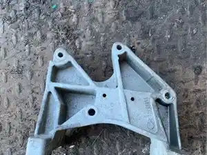 Used 2009 International 4300-4400 Engine Mount (Stock #21115315)) Part Image