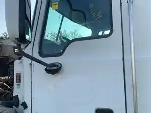 For Parts 2009 Mack CXU613 Door (Stock #08324-1)) Part Image