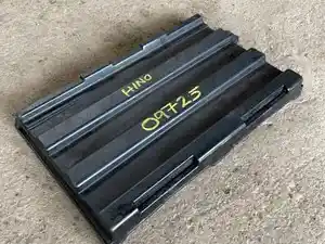 Used 2010 Hino 185 Battery Box Cover (Stock #09725-6)) Part Image