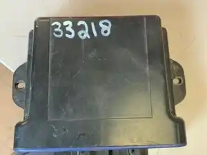 Used 2010 Peterbilt 386 Dash Control Module (Stock #33218-22)) Part Image