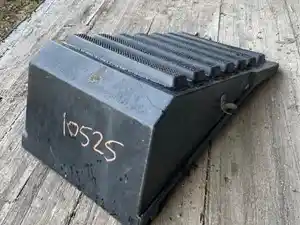 Used 2011 International 7400 Battery Box Cover (Stock #10525-2)) Part Image