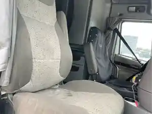 Used 2011 Kenworth T700 Seat Image