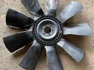 Used 2012 Cummins ISC Fan (Stock #03925-14)) Part Image