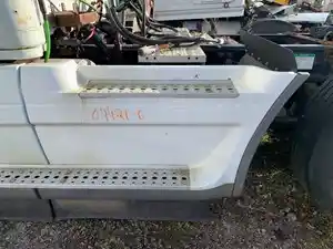 Used 2012 Freightliner Cascadia Tank Fairing (Stock #09421-6)) Part Image