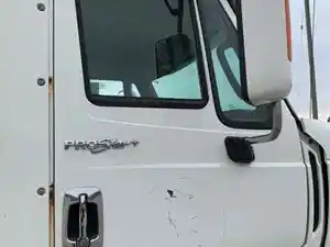 Used 2012 International PROSTAR Door (Stock #12024-11)) Part Image