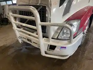 Used 2012 Volvo VNL Moose Bumper Image