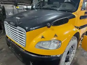 Used 2013 Freightliner B2 Hood (Stock #21115875)) Part Image