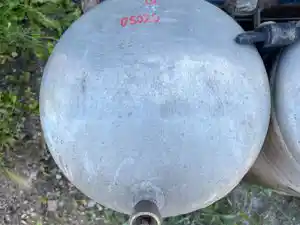 Used 2013 Mack CXU613 Air Tank (Stock #05026-4)) Part Image