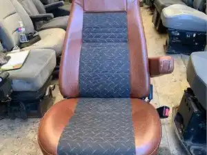 Used 2013 Mack CXU613 Seat (Stock #21116159)) Part Image