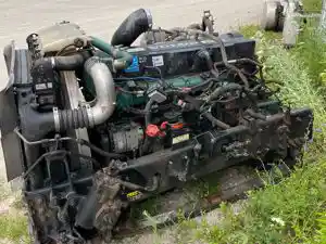 Used 2013 Volvo D13 Engine Assy (Stock #04126-5)) Part Image