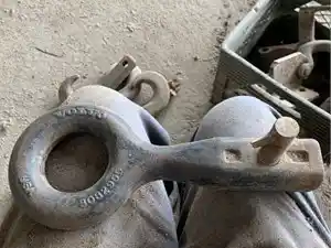 Used 2024 Volvo Tow Hook (Stock #21116212)) Part Image