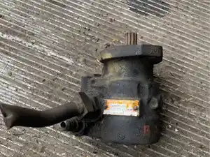 Used Cummins 8.3 Steering Pump (Stock #21115587)) Part Image