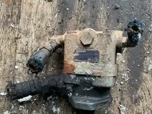 Used Detroit Series 60 14.0L DDEC IV Steering Pump (Stock #21115471)) Part Image