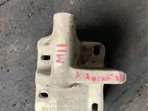 Used Ford Engine Mount Image