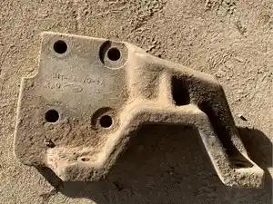Used Ford Engine Mount Image