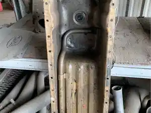 Used Cummins L10 Oil Pan (Stock #21115159)) Part Image