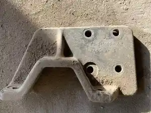 Used Ford STERLING Engine Mount Image