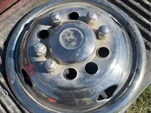 Used Hub (Stock #21116349)) Part Image