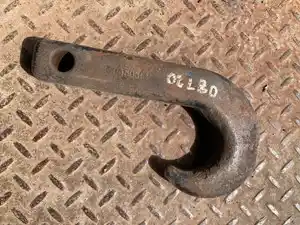 Used International 9400 Tow Hook Image
