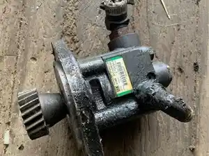 Used International Steering Pump (Stock #21115354)) Part Image