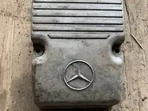 Used Mercedes MBE4000 Valve Cover (Stock #21116043)) Part Image
