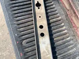 Used Peterbilt Bracket (Stock #21116274)) Part Image