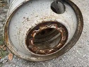 Used Stud Pilot / Budd 24.5 Wheel (Stock #21116354)) Part Image