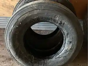 Used Tire (Stock #21115096)) Part Image