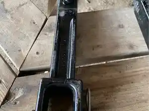 Used Tow Hook (Stock #21116237)) Part Image