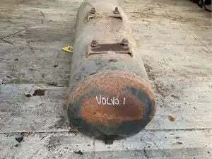 Used Volvo Air Tank (Stock #21115175)) Part Image
