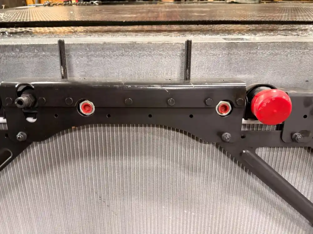 Used, Recycled, New, and Aftermarket Heavy Duty Truck Parts