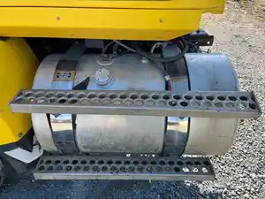 Used 2013 Western Star 4900 SA Fuel Tank Step (Stock #SV-262-4)) Part Image