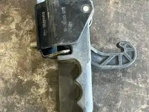 Used 2021 Freightliner Cascadia 126 Hood Latch (Stock #SV-186-6)) Part Image