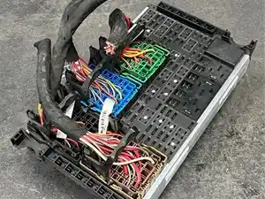 Used 2024 Kenworth T280 Fuse Box (Stock #SV-2-20)) Part Image