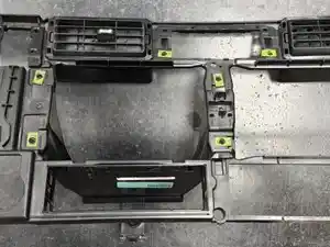 Used Universal Kenworth Universal Dash Ass'y (Stock #P-365)) Part Image