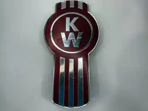 Used Universal Kenworth Universal Hood Accessory (Stock #P-477)) Part Image