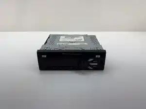 Used Universal Universal Universal Radio (Stock #P-496)) Part Image